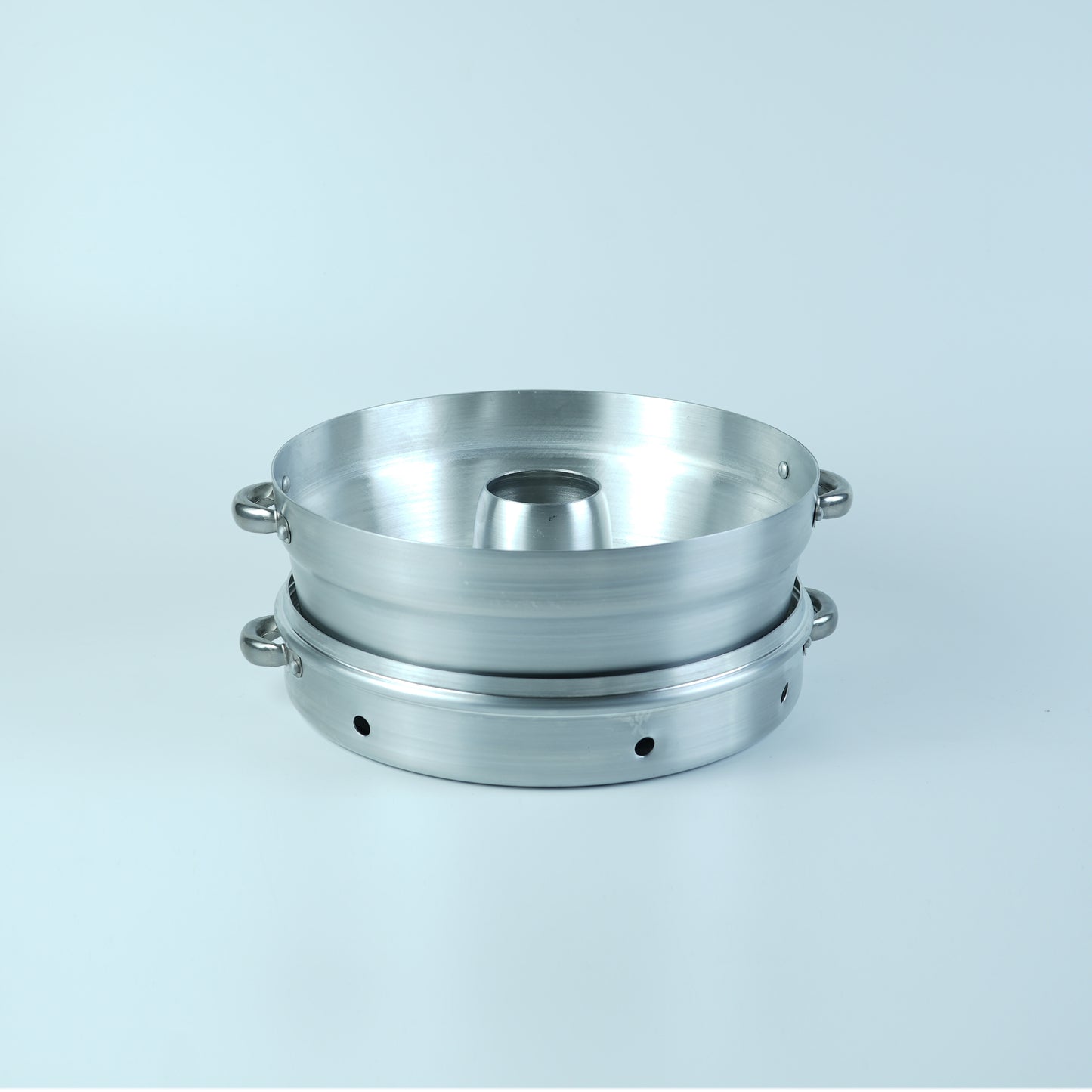 Aluminium cake mold